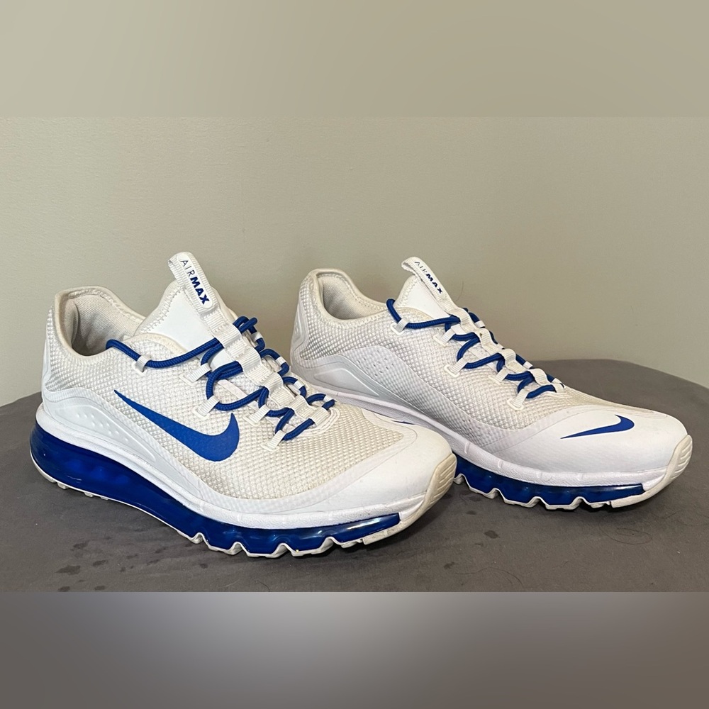 Nike Air shoes men’s 11
